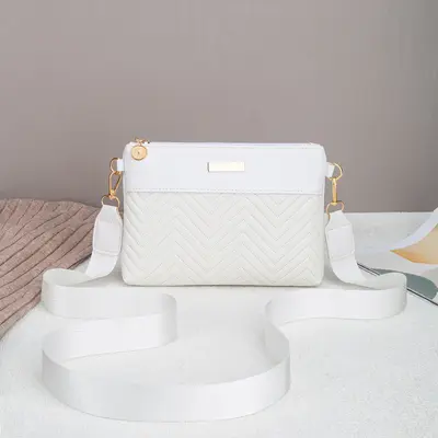 Gewellte bestickte Damen-Handtasche im Hidschab-Stil - 8