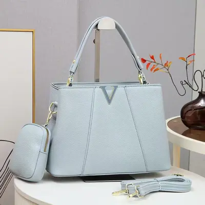 Elegante Damen-Pendlertasche, Umhängetasche im hochwertigen Trendmodell - 11