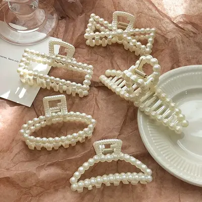 Popüler stil saç tokası taklit inci saç tokası köpekbalığı klip saç tokası kadın üst düzey büyük saç tokası içi boş plastik saç tokası