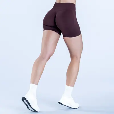 Dikişsiz Düşük Bel Üç Çeyrek Yoga Şortu, Mat Naylon, Kaldırıcı Etkili - 7