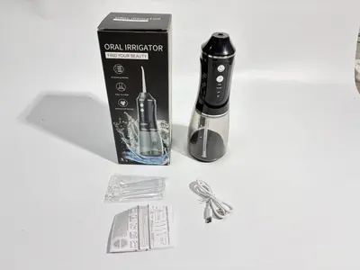 Taşınabilir mini diş duşu, büyük su deposu, uzun pil ömrü - 9
