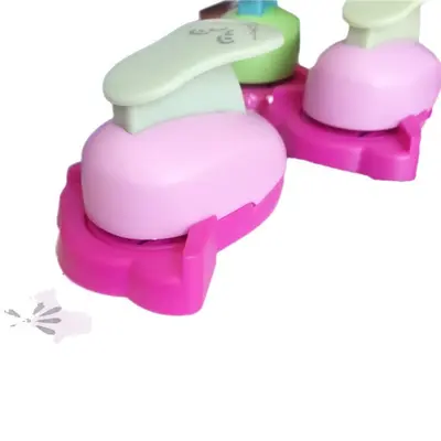 Kinder-DIY-Blumenstanzer mit Randmuster-Prägung - 6