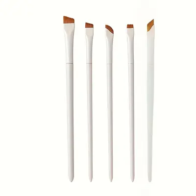 Porcelain White Crescent Eyeliner Brush with Angled Thin Tip