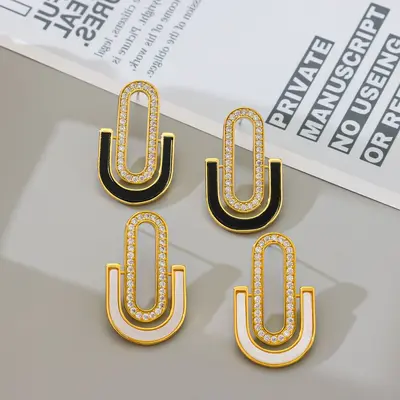 Geometric U-shaped Earrings for Women Brass Plated with 18K Real Gold Black and White Color Block Rhinestone Inlaid Architectural Style Cross-border Live Streaming Wholesale Supply
