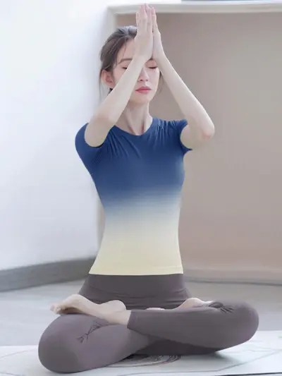 绝美渐变瑜伽服套装女2026新款高级感可外穿短袖舒适透气运动上衣 - 11