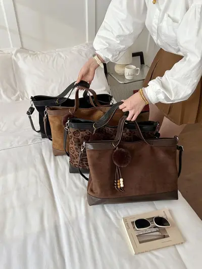 Large-Capacity Suede-Look Tote Bag with Single Shoulder Strap for Commuting