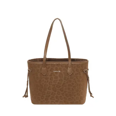 Women's Tote Bag, Large Capacity, Retro Design, Commuter and College - 7