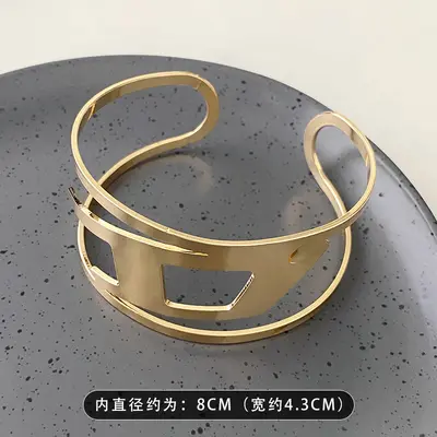 European and American minimalist style double-layered hollow arm ring cross-border exaggerated statement bracelet fashion high-end temperament jewelry accessory - 7