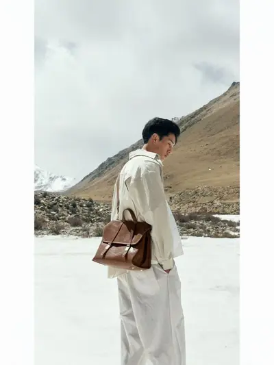 Songmong Shanxia Youjia Songshan Xingxi Series Travel Briefcase Large Capacity Backpack Single Shoulder Underarm Bag