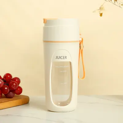 Portable electric fruit juicer with USB rechargeable battery - 7