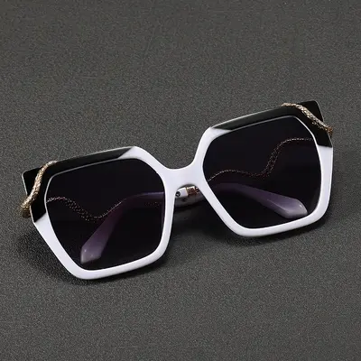 Large Square Frame Sunglasses with Metal Snake-Shaped Mirror Temples - 8