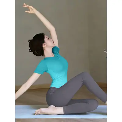 绝美渐变瑜伽服套装2026新款女一体织可外穿短袖普拉提运动上衣 - 11