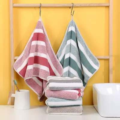 Sınır ötesi mercan kadife geniş şerit 8 parçalı havlu ve banyo havlusu kombinasyonu kare havlu havlu seti mercan kadife havlu dropshipping