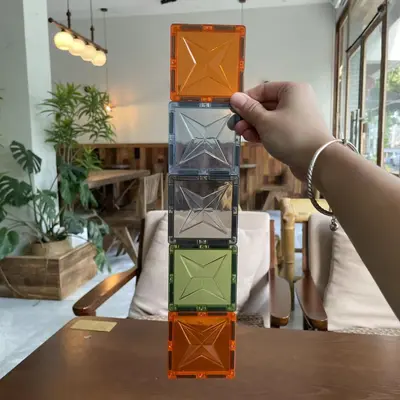 Magnetische Bausteine, bunte Fenster-Puzzle, ab 3 Jahren - 8