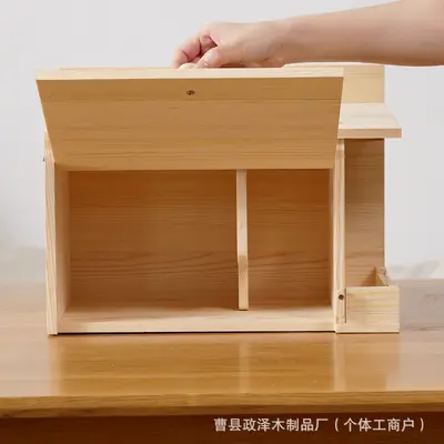 Wall-Mounted Wooden Pet Feeder for Parrots and Hamsters