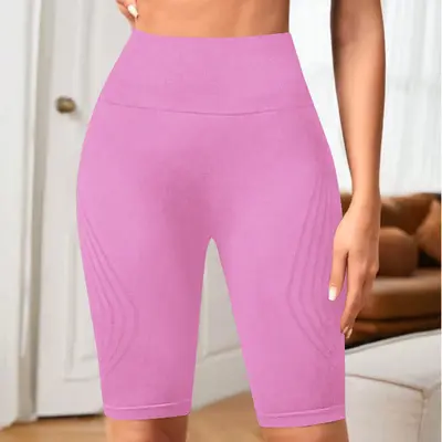 Seamless High-Waist Yoga Capris with Lift Effect - 9