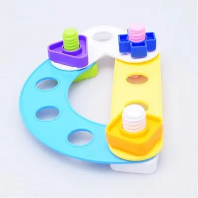 Screw matching assembly building blocks for preschool children, baby educational toys with large pieces for ages 1-2