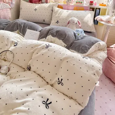 Grade A Milk Velvet Thickened Four-Piece Bedding Set - 12