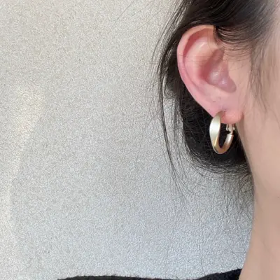Coffee gold earrings, frosted finish, ins style niche design