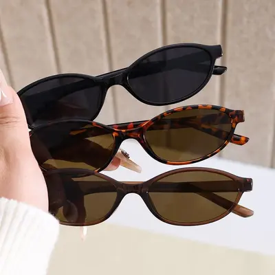 1369 Small Oval Frame Retro Sunglasses for Women - 1