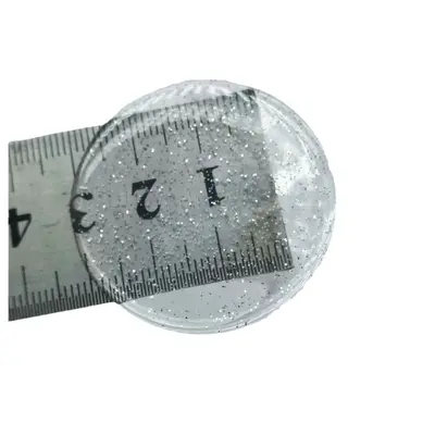 Şeffaf epoksi reçine çıkartmalar 2,5CM ve 3CM kare şeffaf reçine çıkartmalar stoklarımızda mevcuttur.