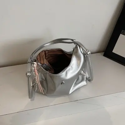 Kadın Büyük Kapasiteli Tote Çanta Omuz Çantası Lüks Görünümlü