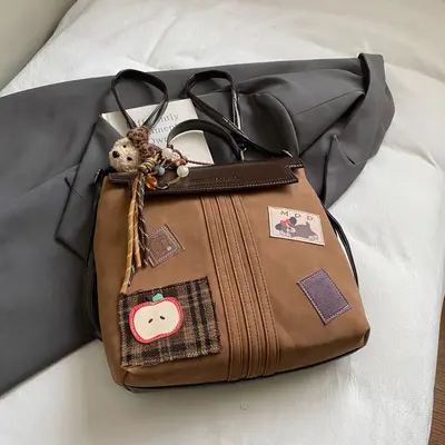 Damen-Handtasche mit Abzeichen, multifunktionale Umhängetasche - 8