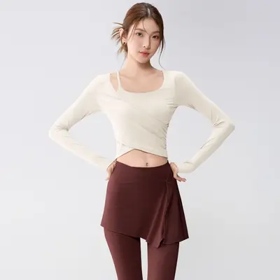 Women's Yoga Set with Built-in Chest Pads, Long Sleeve Faux Two-Piece Fitness Set - 9