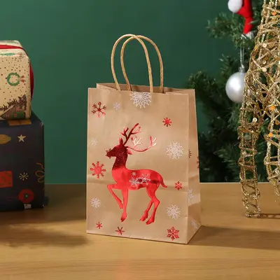 Noel kraft kağıt hediye torbası, geyik ve kar ağacı desenli - 7