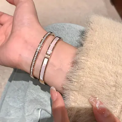 Perlmutt-Armband Titanumstal diamantbeschichtet Damen