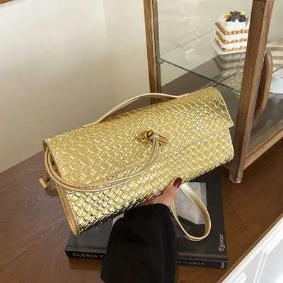Örgü Baget Çanta, Retro Tasarım, Yumuşak Deri, Tek Omuz ve Çapraz Askılı - 13