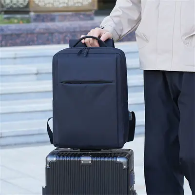 Großer Laptop-Rucksack als Geschenk, mit individuell bedruckbarem Logo - 4