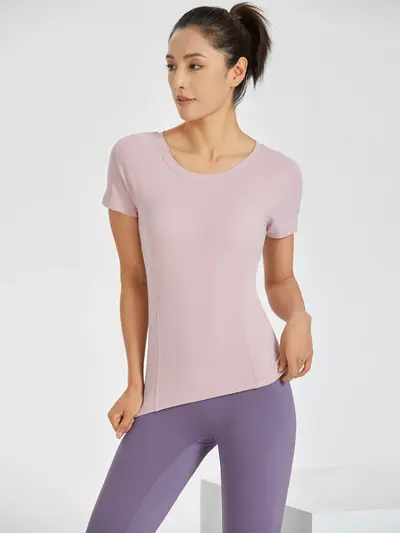 品牌同款瑜伽服上衣丨普拉提训练瑜伽上衣 裸感紧身健身衣 带胸垫