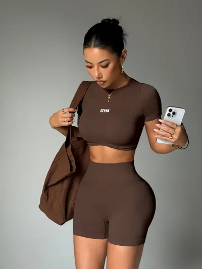 Hochtaillierte elastische Yoga-Shorts mit Po-Effekt, figurformend, Fitnessbekleidung - 11