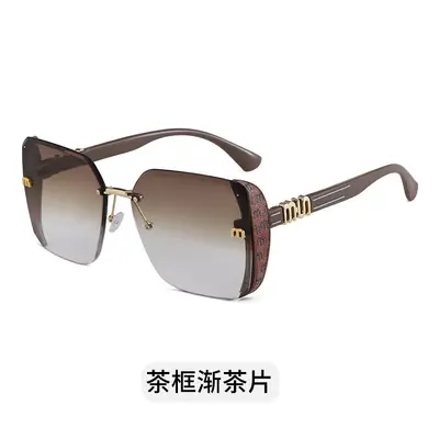 Women's Square Sunglasses, Premium Look, UV Protection for Travel - 6