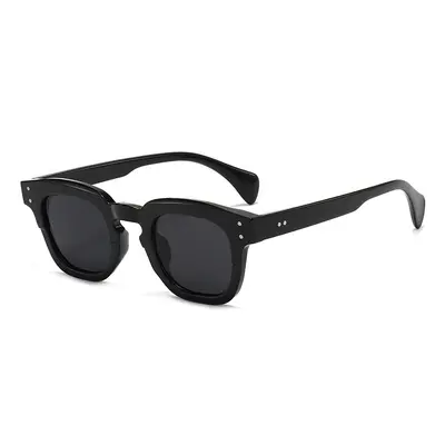 Retro Studded Women's Sunglasses with UV Protection - 7