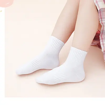 Children's White Sports Socks, Sweat-Absorbing, Mid-Calf