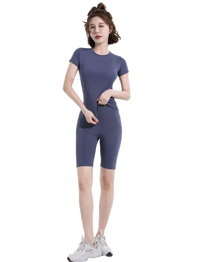Frühlings- und Sommer Slim-Fit Sport-Kurzarm-T-Shirt Yoga-Oberteil für Frauen Fitness Taillierter Schnitt Lauf-Yoga Kurzarm Schweißableitend und schnelltrocknend