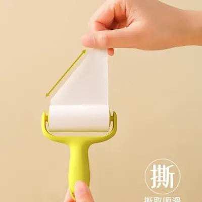 Mini adhesive lint roller, portable and refillable