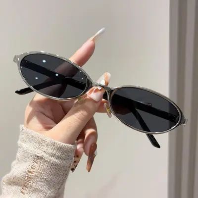 2026 Small-Frame Oval Sunglasses, UV400 Protection, Retro Style - 1