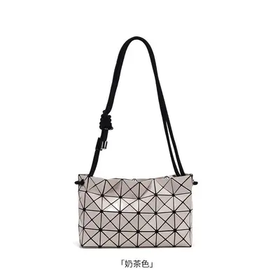 Zhai San Yi Sheng Tofu Bag 2024 Yeni Model Geometrik Elmas Kafes Çekme Halat Çantası Moda Basit Tek Omuz Çapraz Askılı El Çantası - 10