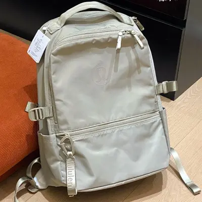 Unisex-Rucksack 22 L, wasserdicht, mit Laptopfach - 10
