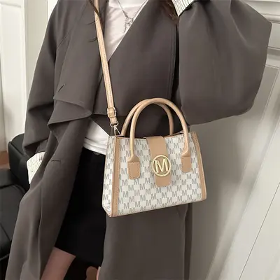 Women's Large Printed Shoulder Bag, Large Capacity Casual Crossbody Bag - 5