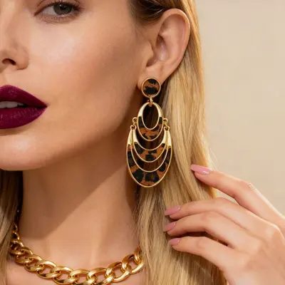 Leopard print earrings with faux horsehair, multi-layer design - 4