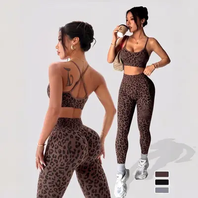 Leopard Print Women's Yoga Set with Sports Bra and High-Waist Pants - 10
