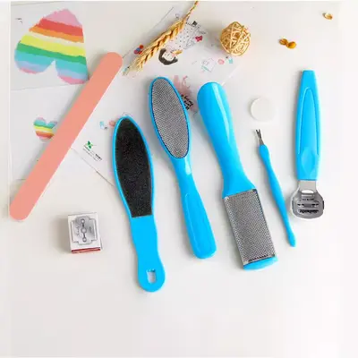 8-in-1 manikür ve pedikür seti, ayak törpüsü ve bimsaşı - 4