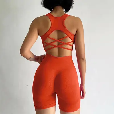 Dikişsiz Kadın Yoga Seti, Atlet ve Şort, Sütyenli İkili Takım - 8