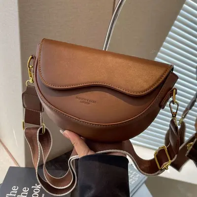 Retro Damen-Sattelbeutel, Schultertasche und Umhängetasche - 1