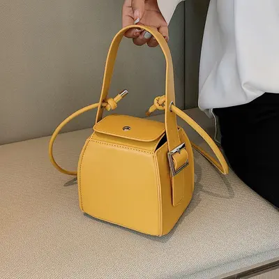PU Leather Small Square Handbag, Women's Box Bag with Strap - 3