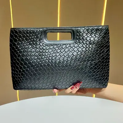 Women's Evening Handbag with Shoulder Strap, Light Luxury Crossbody Bag - 9